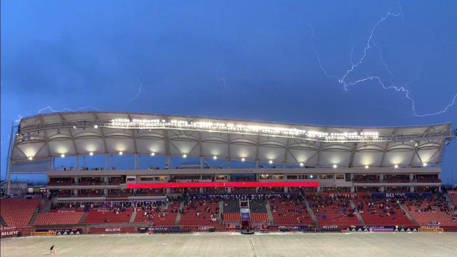 1646646083113053694.jpg 77.jpg