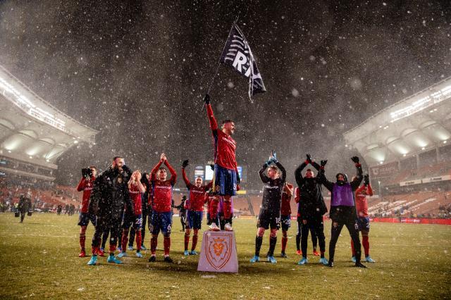 1646648067845002358.jpg 88.jpg