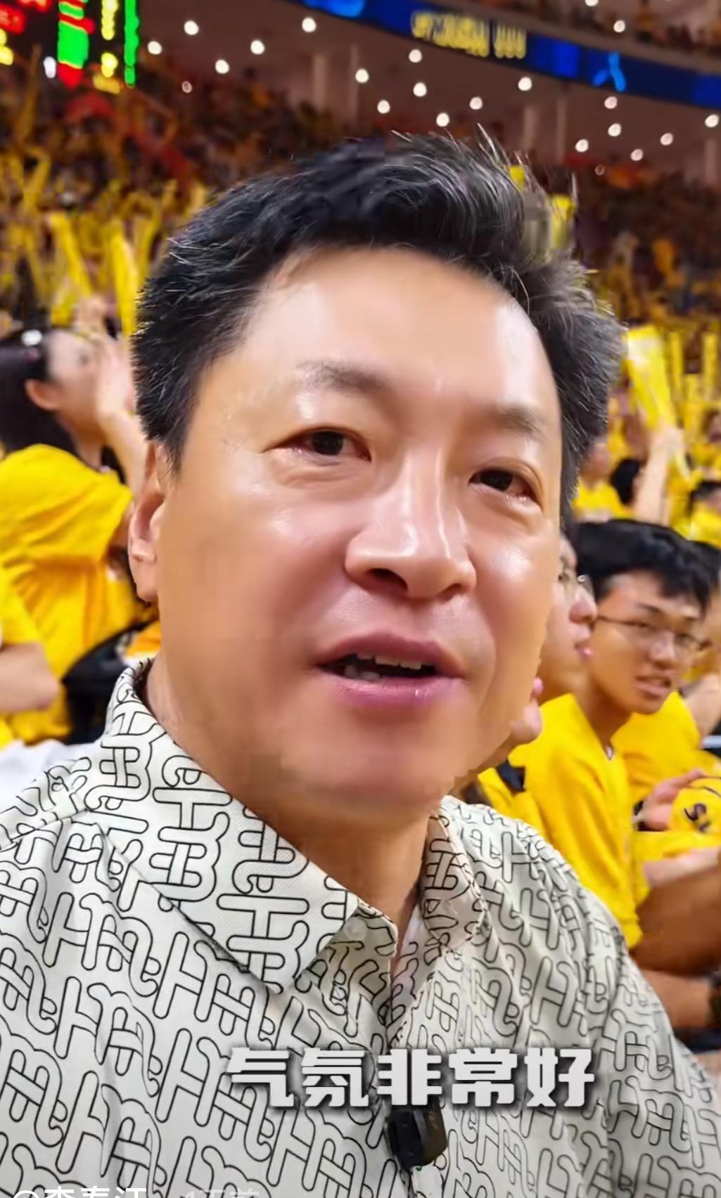 壹号娱乐-宏远早报！李春江回归主场观赛，徐昕签新合同，奎因有望续约留队